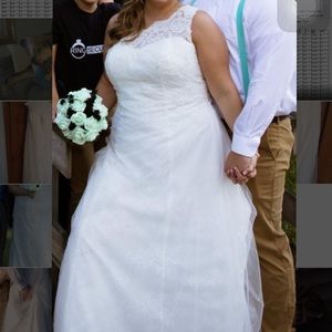 Wedding gown for sale!